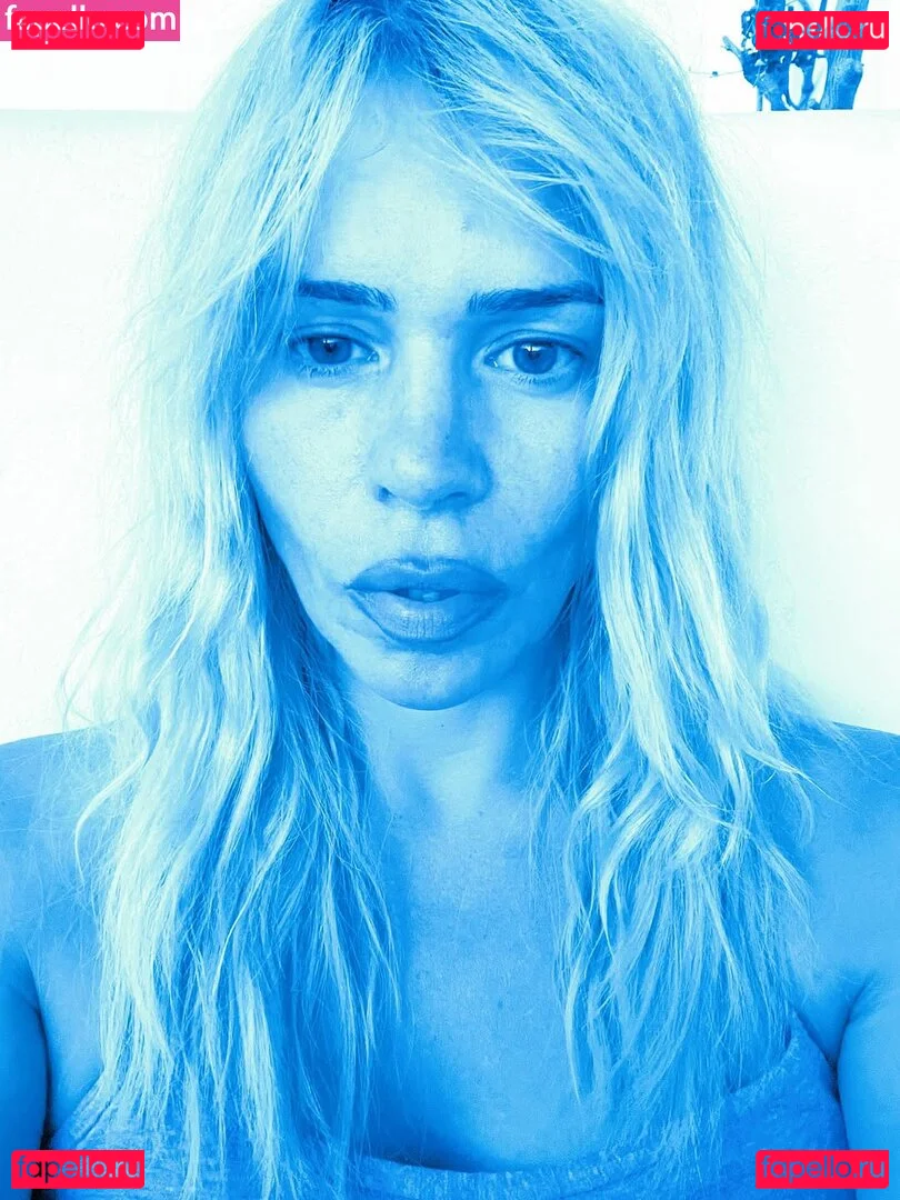 Billie Piper Onlyfans Photo Gallery 