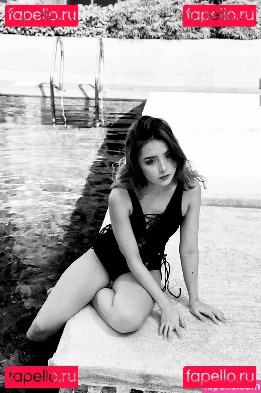 Sarah Carlos Onlyfans Photo Gallery 