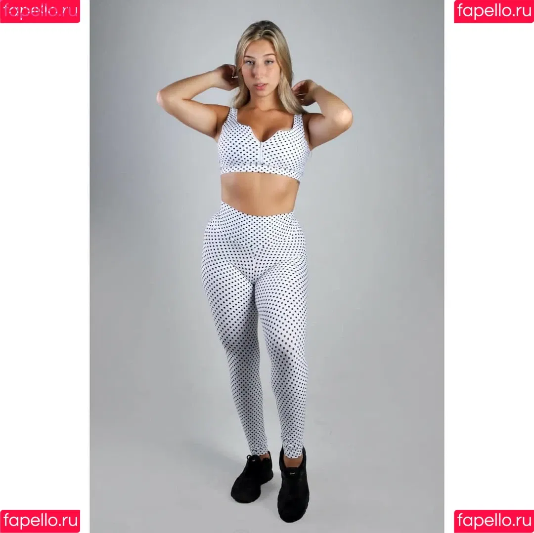 Isadoravale Onlyfans Photo Gallery 