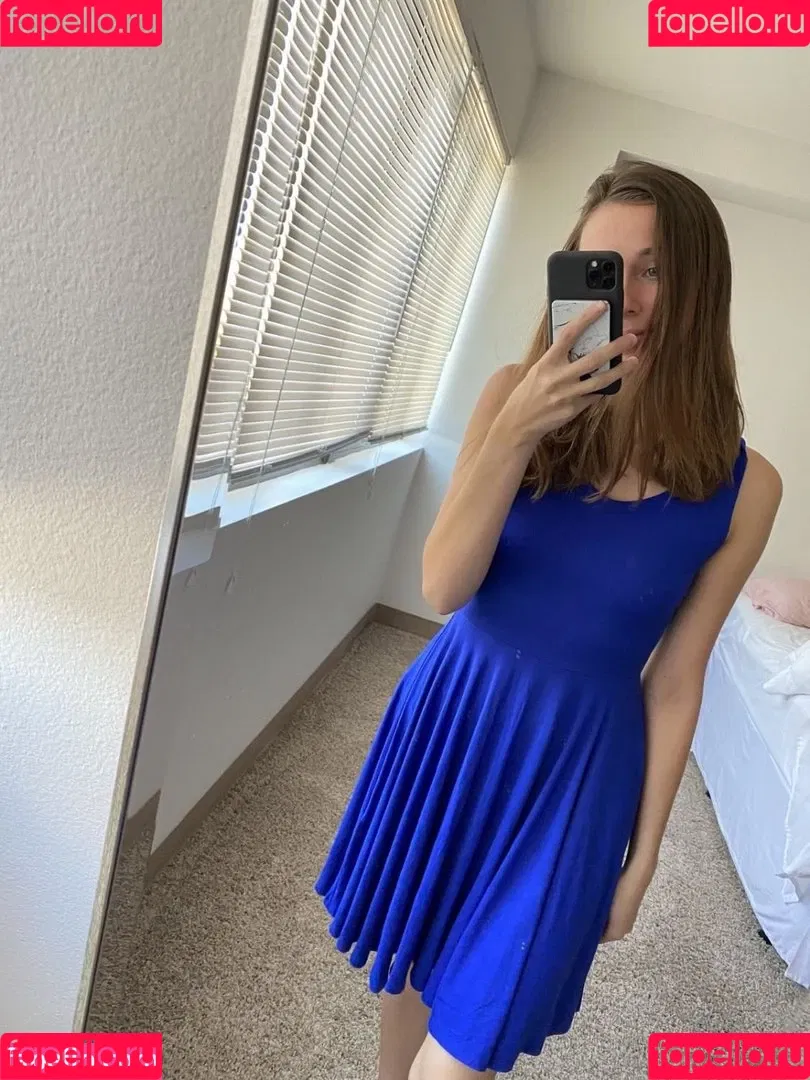 thatllbe25schmeckles Onlyfans Photo Gallery 