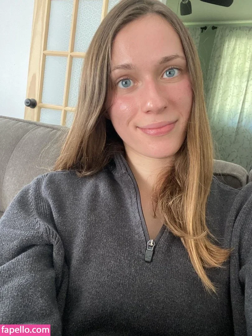 thatllbe25schmeckles Onlyfans Photo Gallery 