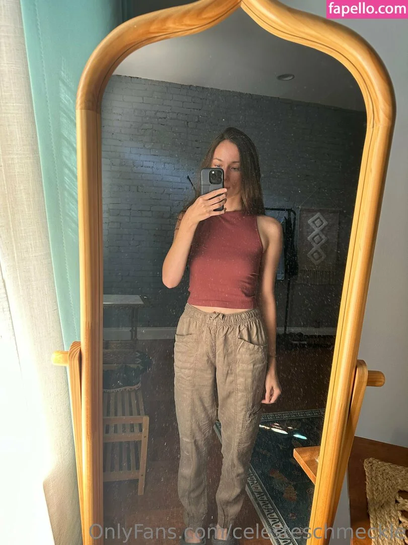 thatllbe25schmeckles Onlyfans Photo Gallery 