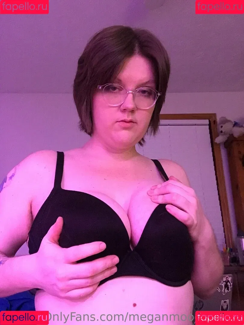 meganmoodee.free Onlyfans Photo Gallery 