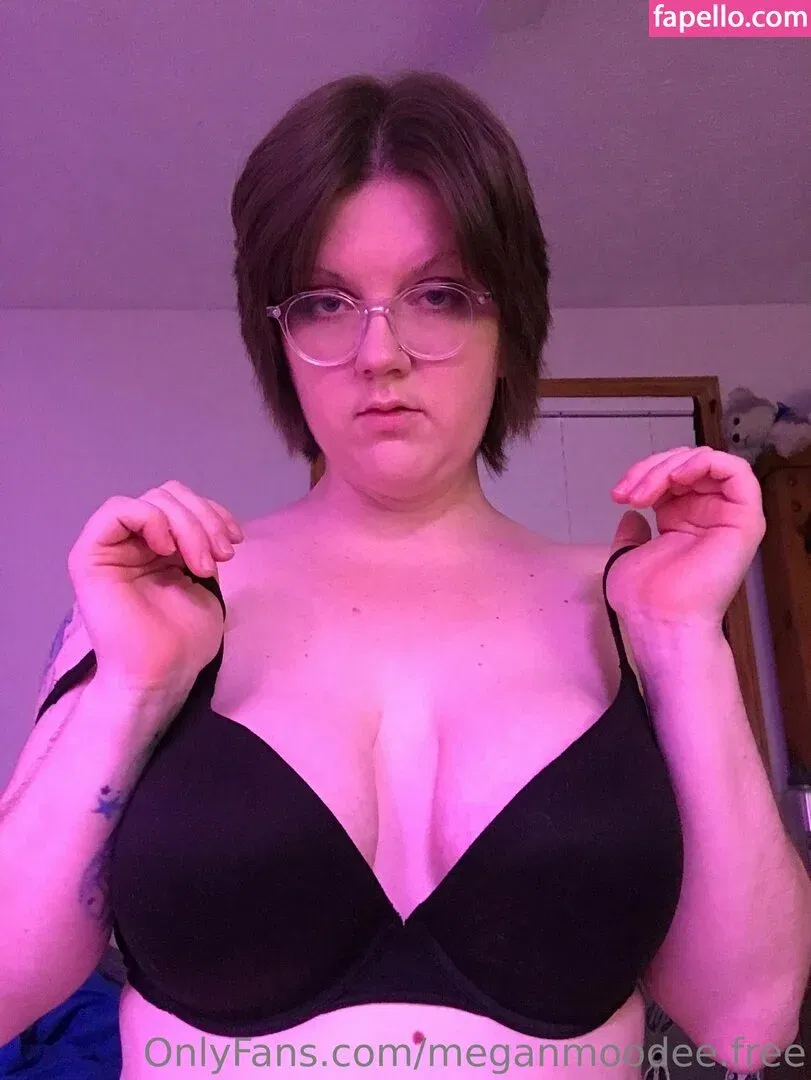 meganmoodee.free Onlyfans Photo Gallery 