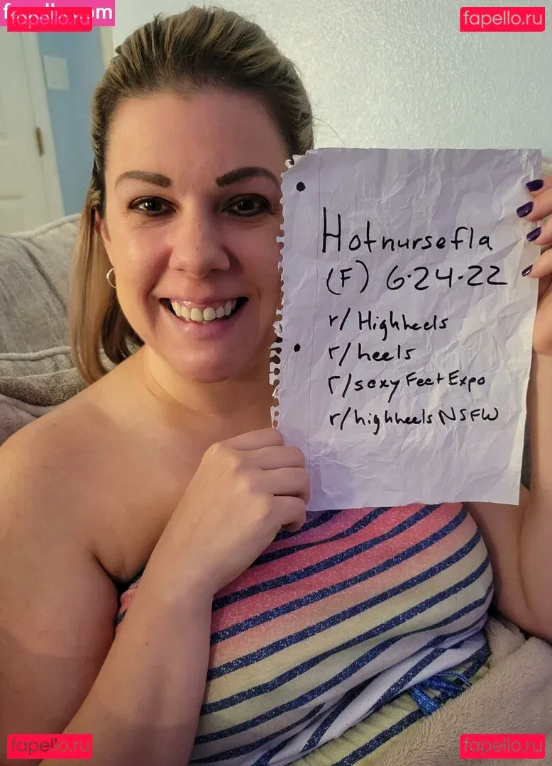 Hotnursefla Onlyfans Photo Gallery 