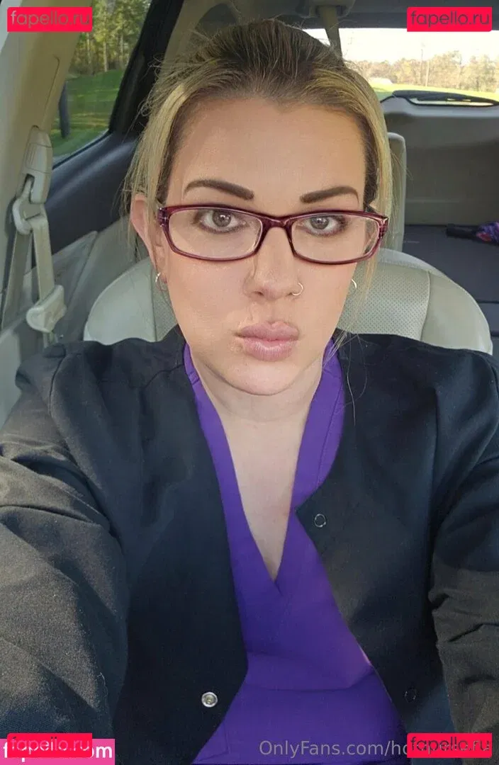 Hotnursefla Onlyfans Photo Gallery 