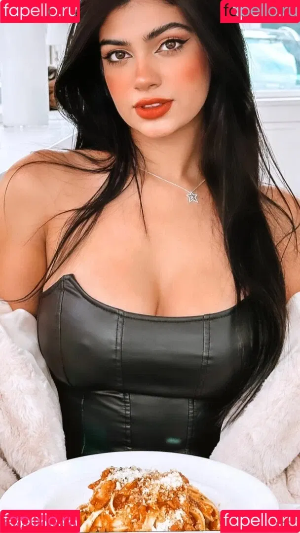 KamiCosplayer Onlyfans Photo Gallery 