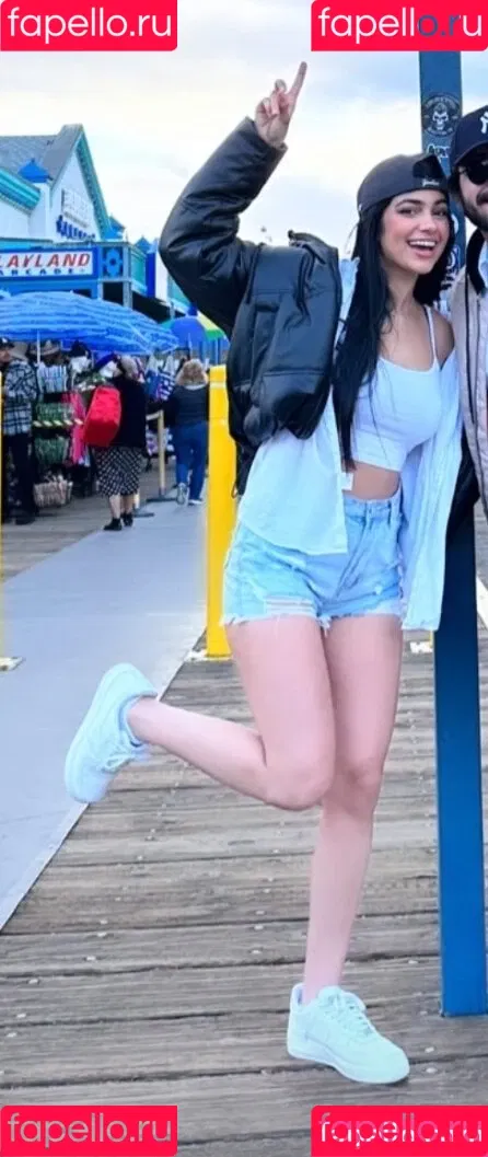 KamiCosplayer Onlyfans Photo Gallery 