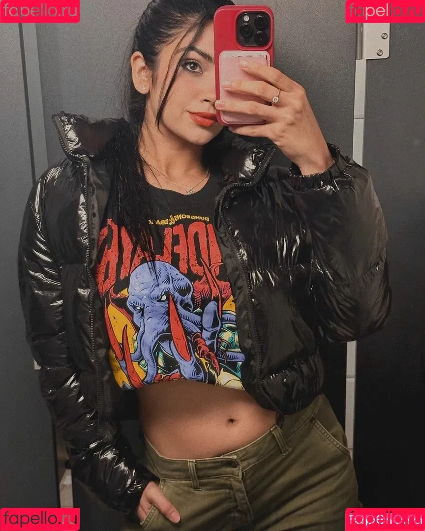 KamiCosplayer Onlyfans Photo Gallery 