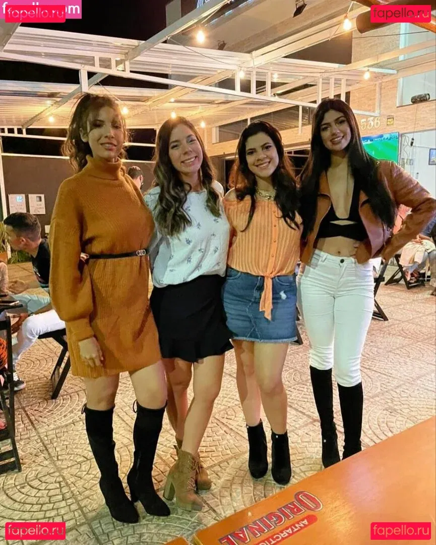 KamiCosplayer Onlyfans Photo Gallery 