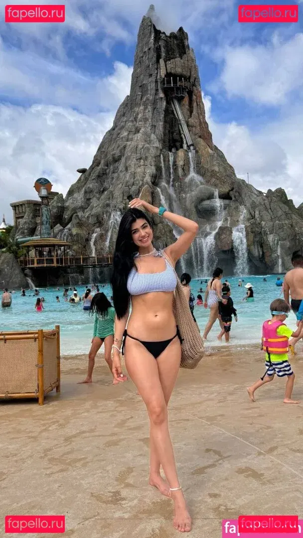 KamiCosplayer Onlyfans Photo Gallery 