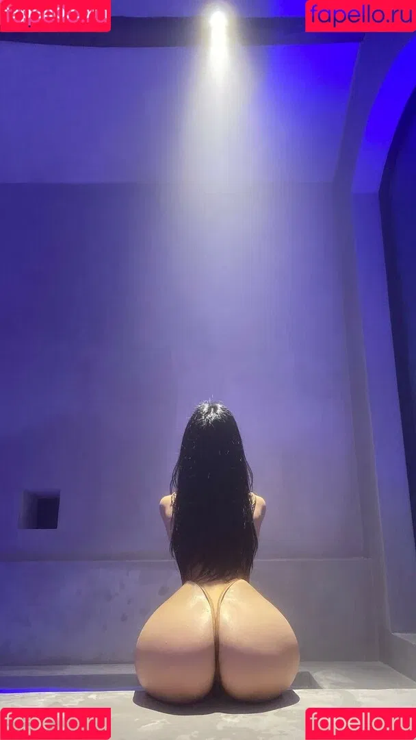 QianniuTT Onlyfans Photo Gallery 
