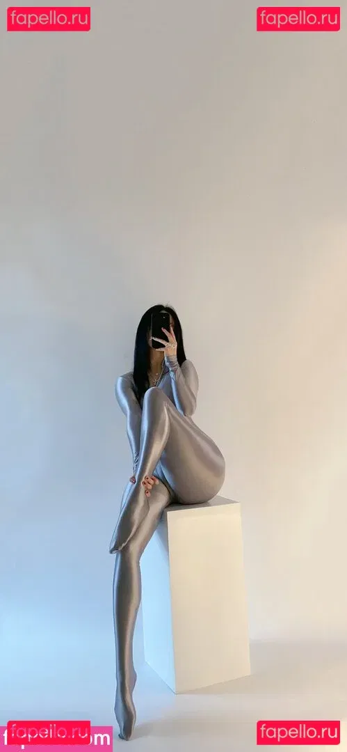 QianniuTT Onlyfans Photo Gallery 