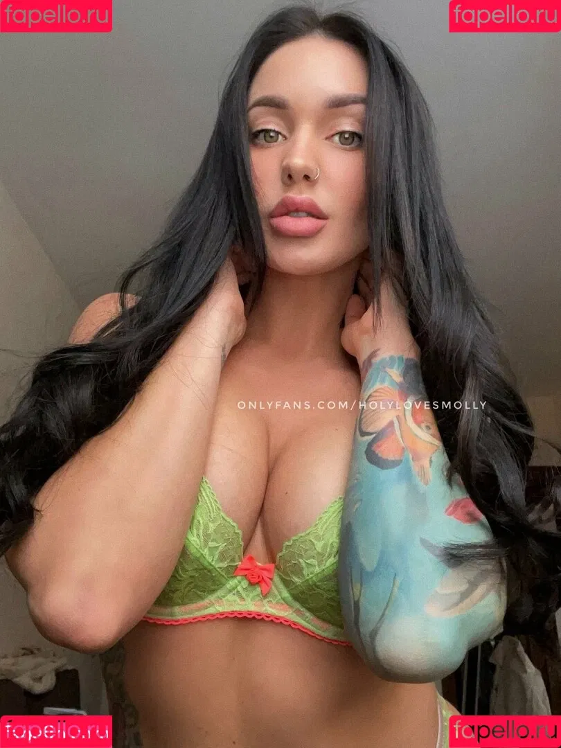 holylovesmolly Onlyfans Photo Gallery 