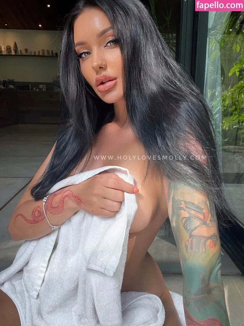 holylovesmolly Onlyfans Photo Gallery 