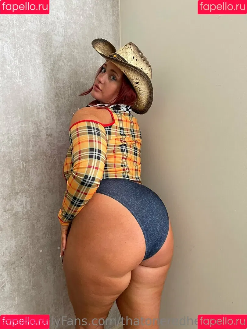 thatoneredhead0153 Onlyfans Photo Gallery 