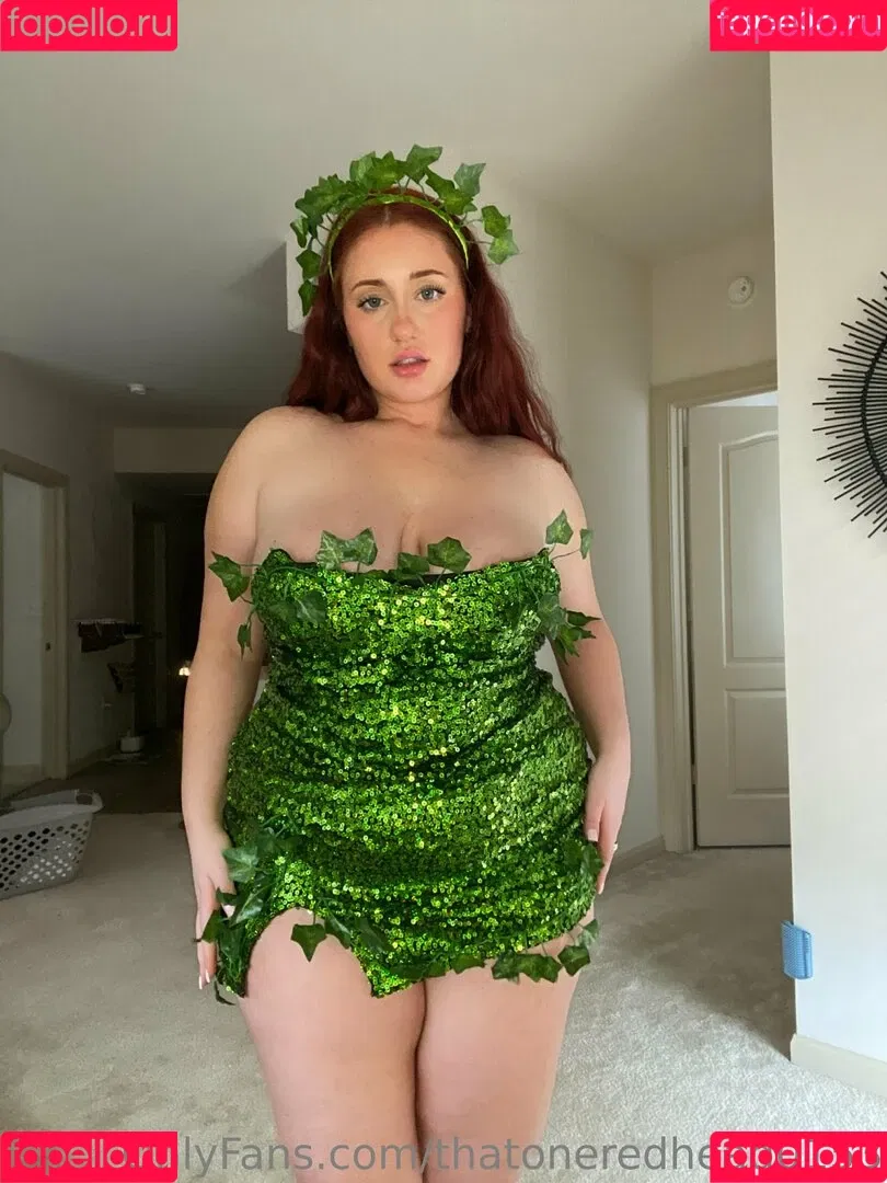 thatoneredhead0153 Onlyfans Photo Gallery 