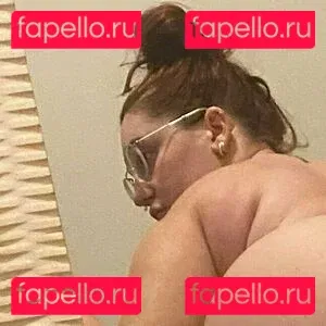 thatoneredhead0153 Onlyfans Photo Gallery 