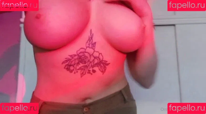 Lolcrecia Onlyfans Photo Gallery 