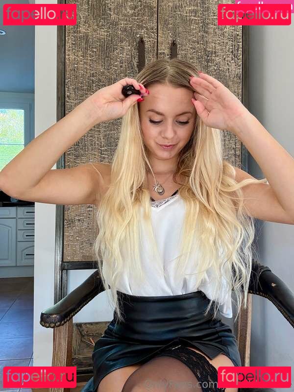 Jenni Blue Nude Onlyfans Photo 40