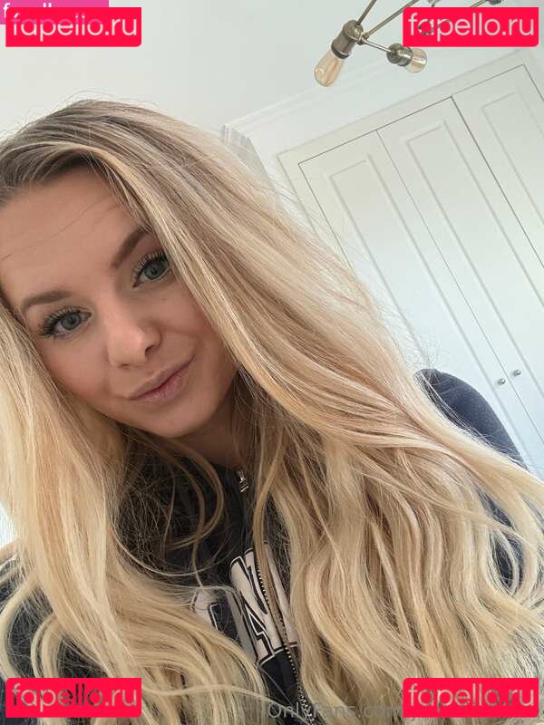 Jenni Blue Nude Onlyfans Photo 11