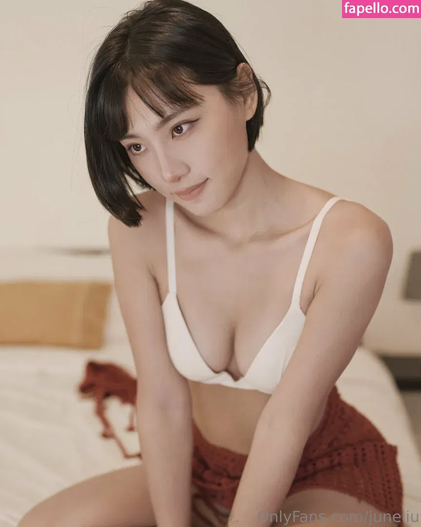 juneliu Onlyfans Photo Gallery 