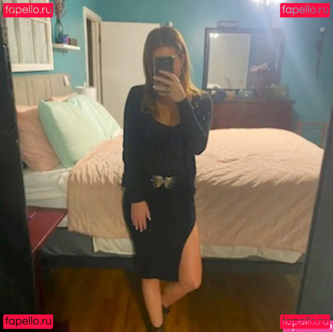 Naughty Allie Nude Onlyfans Photo 19