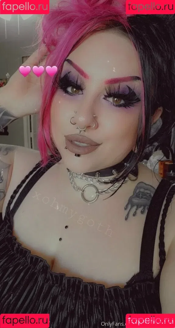 xohmygothfree Onlyfans Photo Gallery 