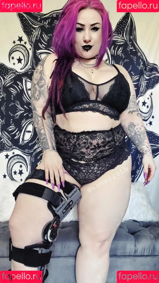 xohmygothfree Onlyfans Photo Gallery 
