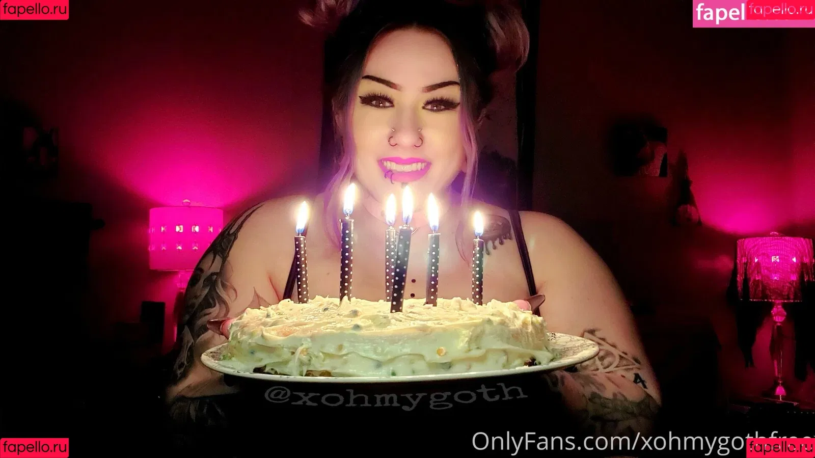 xohmygothfree Onlyfans Photo Gallery 