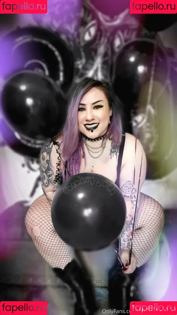 xohmygothfree Onlyfans Photo Gallery 