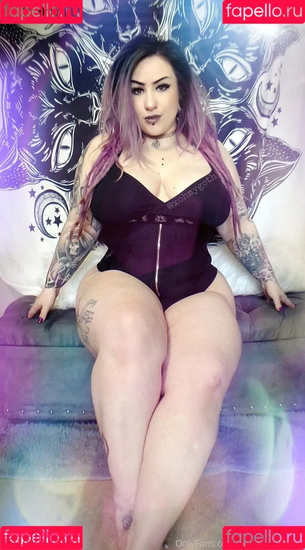 xohmygothfree Onlyfans Photo Gallery 