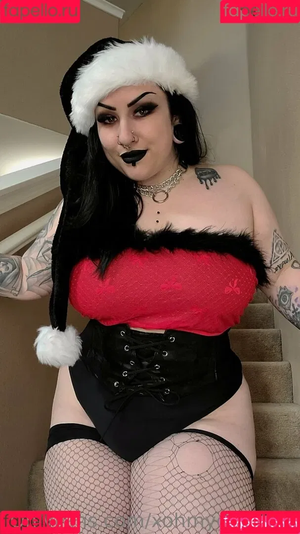 xohmygothfree Onlyfans Photo Gallery 