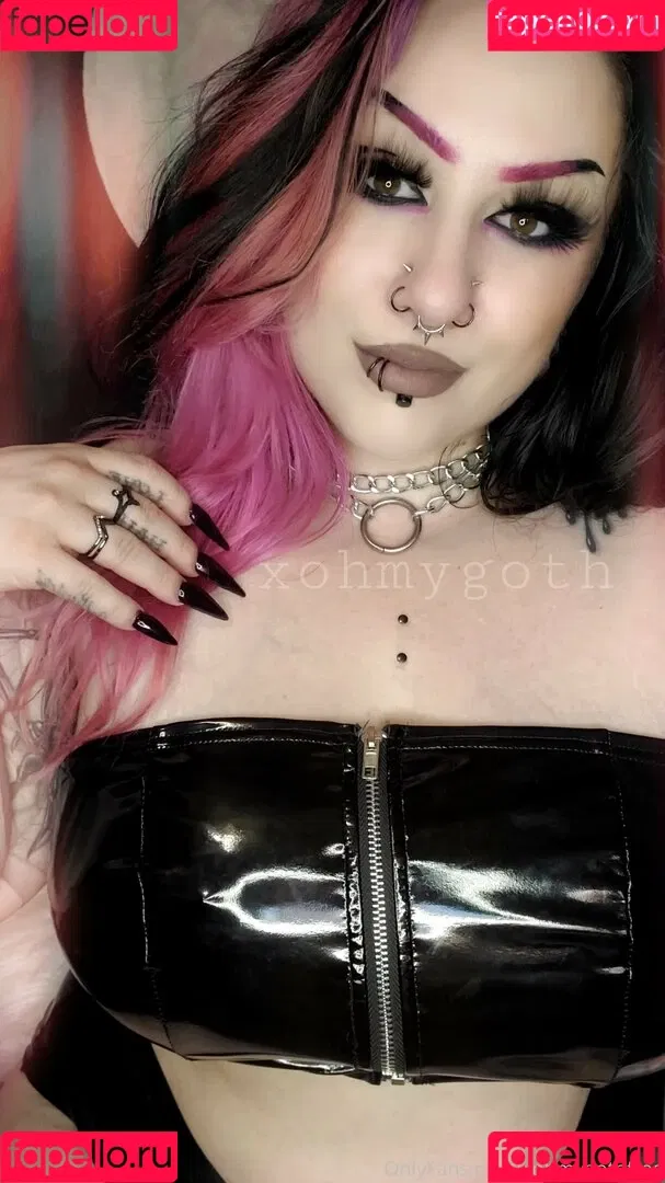 xohmygothfree Onlyfans Photo Gallery 