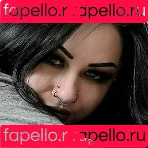 xohmygothfree Onlyfans Photo Gallery 