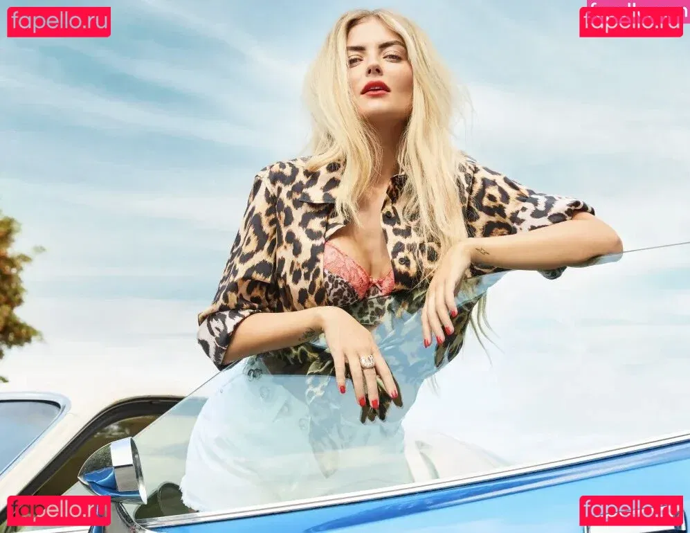 Lucy Fallon Onlyfans Photo Gallery 