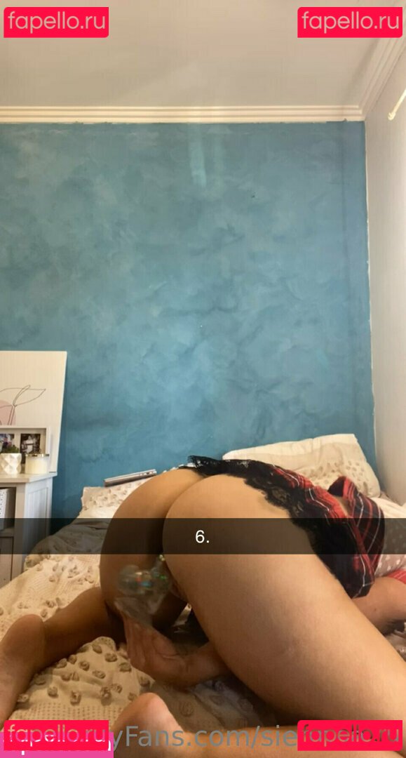 Sienna Romari Nude Onlyfans Photo 44