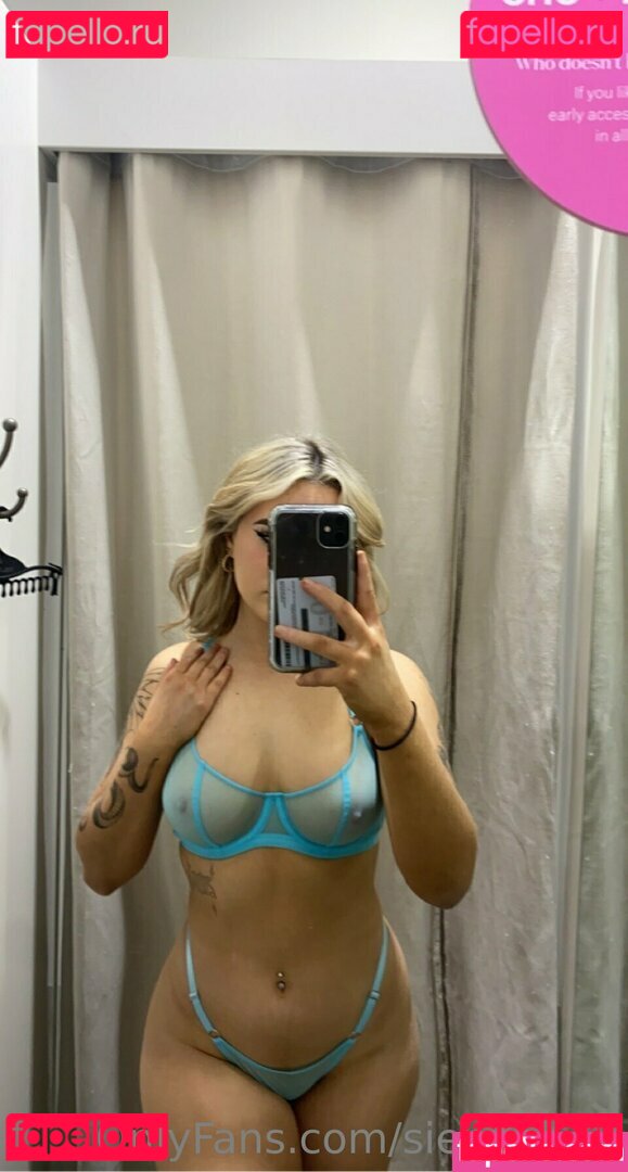 Sienna Romari Nude Onlyfans Photo 35