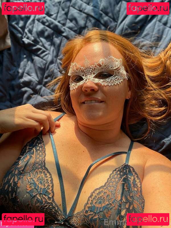 Emmber The Redhead Nude Onlyfans Photo 17
