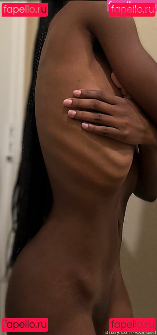XxsKeKi Nude Onlyfans Photo 39