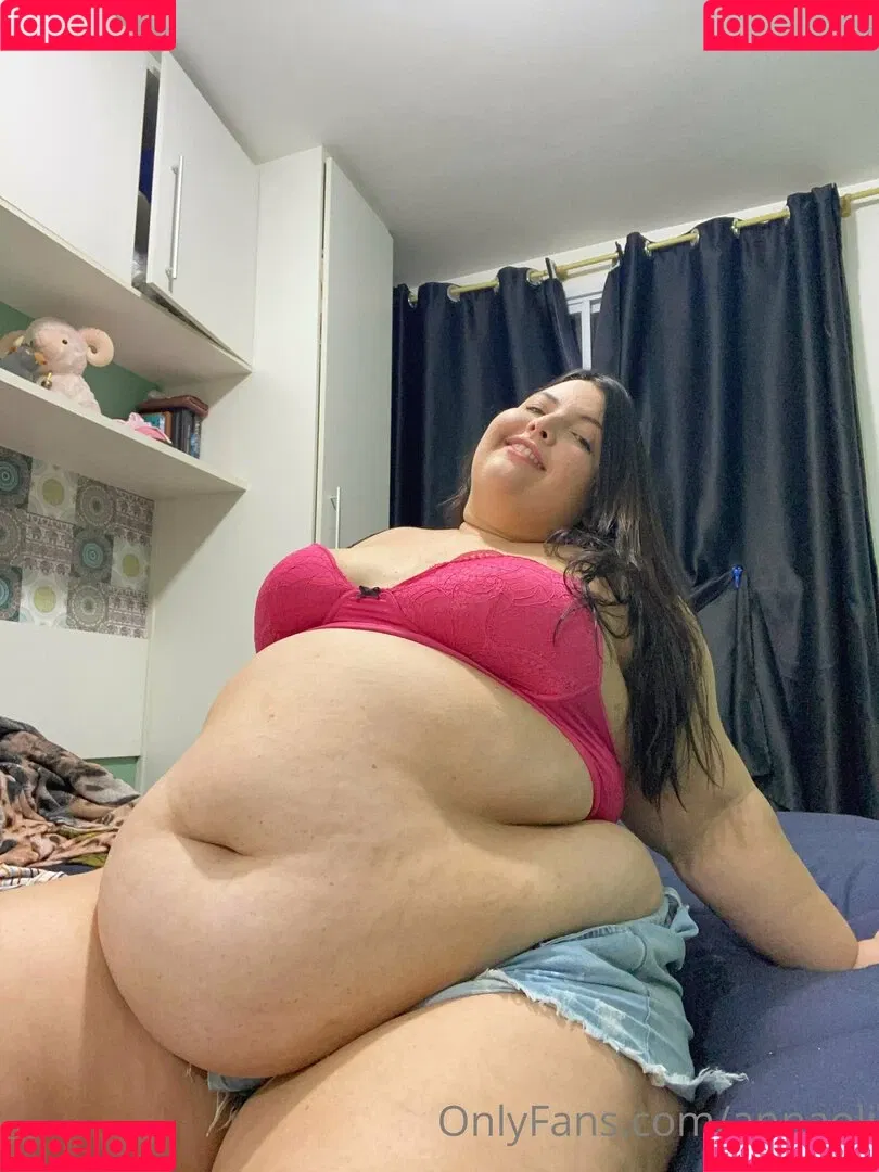 annaoli Onlyfans Photo Gallery 