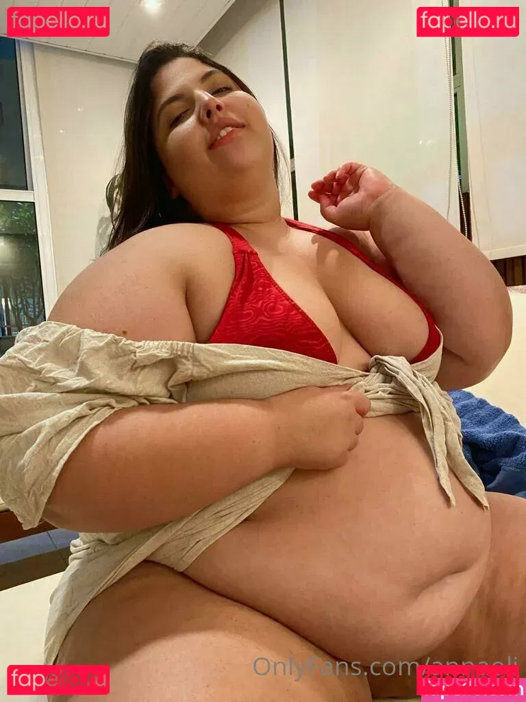 annaoli Onlyfans Photo Gallery 