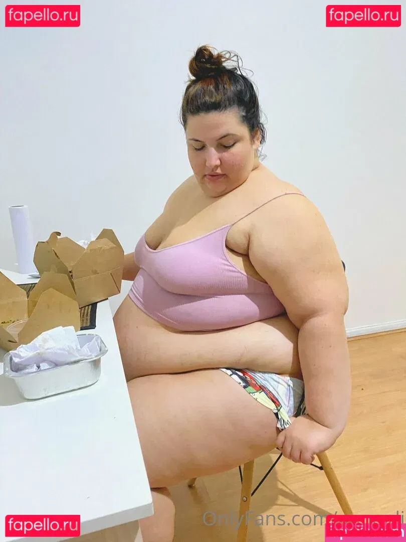 annaoli Onlyfans Photo Gallery 