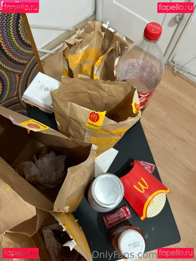 annaoli Onlyfans Photo Gallery 