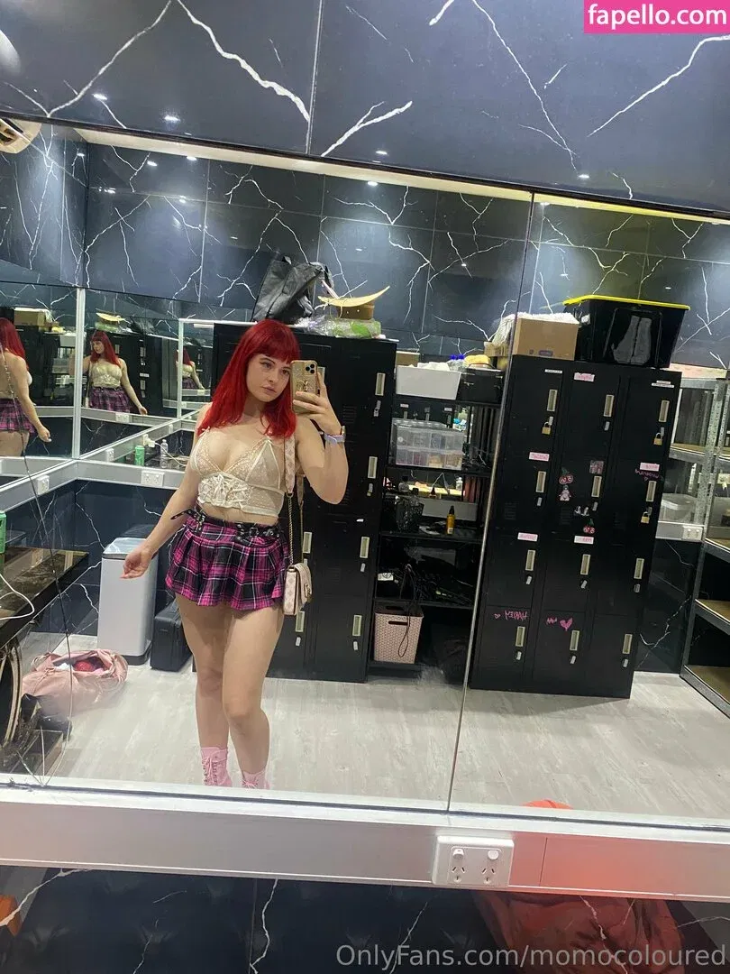 momocoloured Onlyfans Photo Gallery 