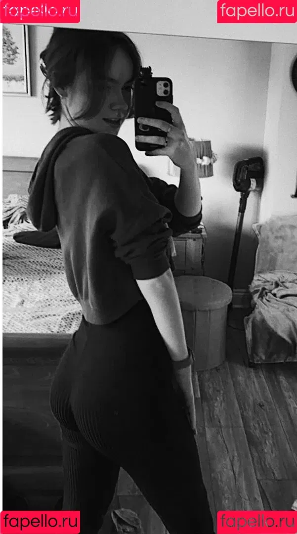 Laura Anne Onlyfans Photo Gallery 