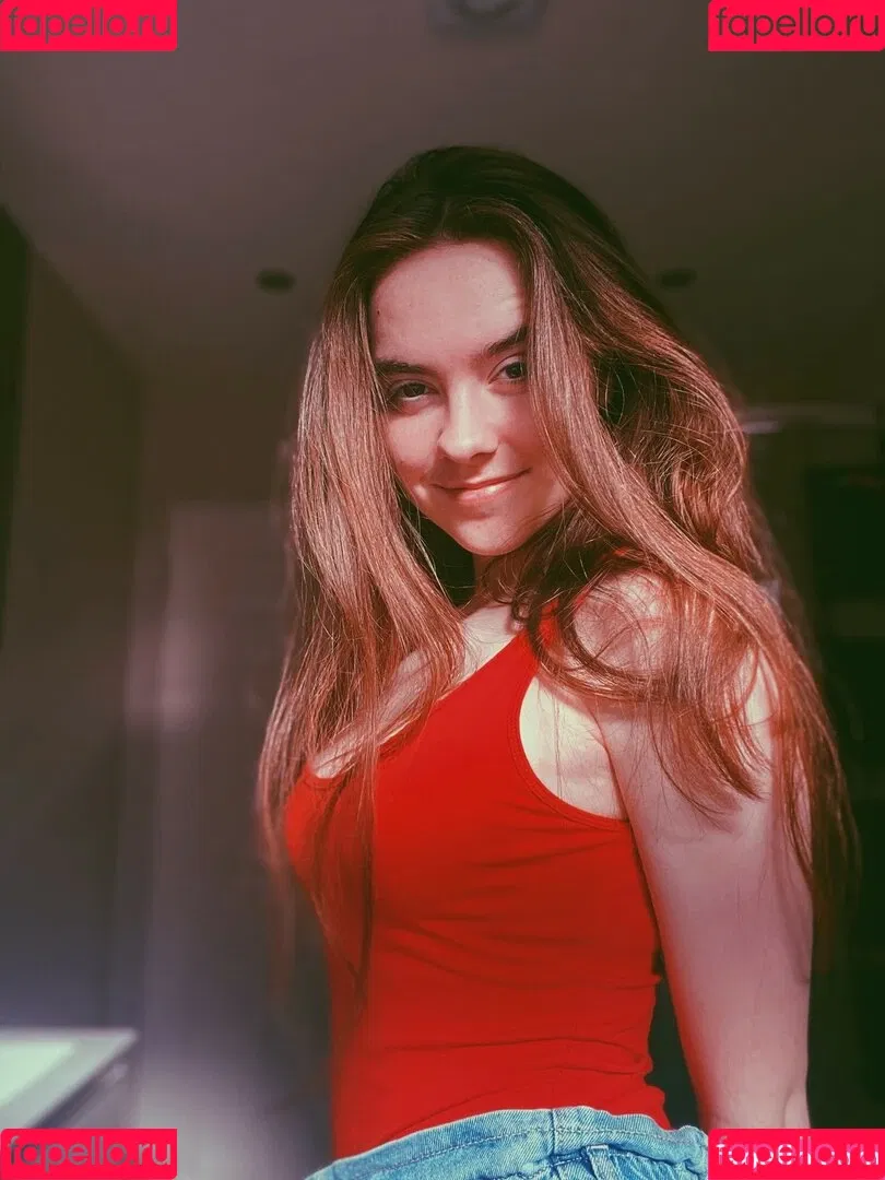 Laura Anne Onlyfans Photo Gallery 