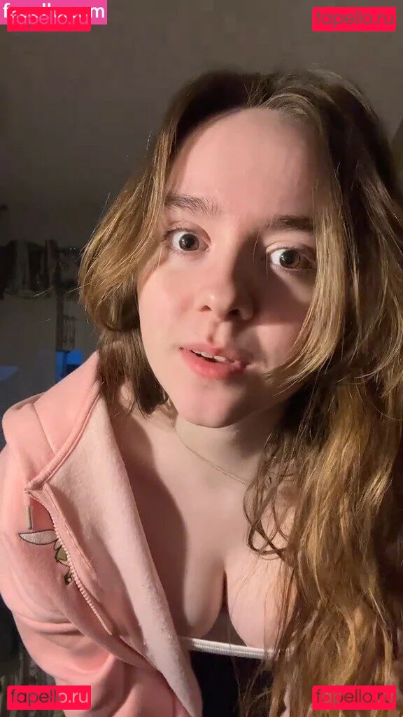 Laura Anne Onlyfans Photo Gallery 