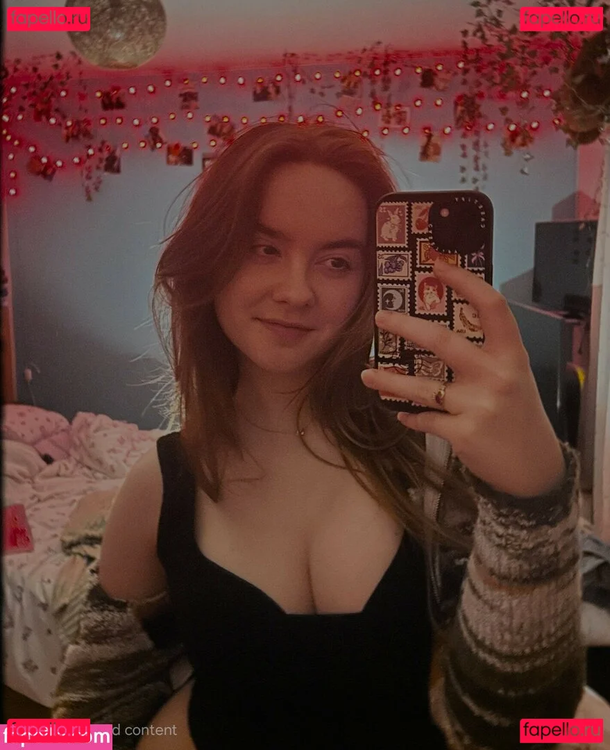 Laura Anne Onlyfans Photo Gallery 