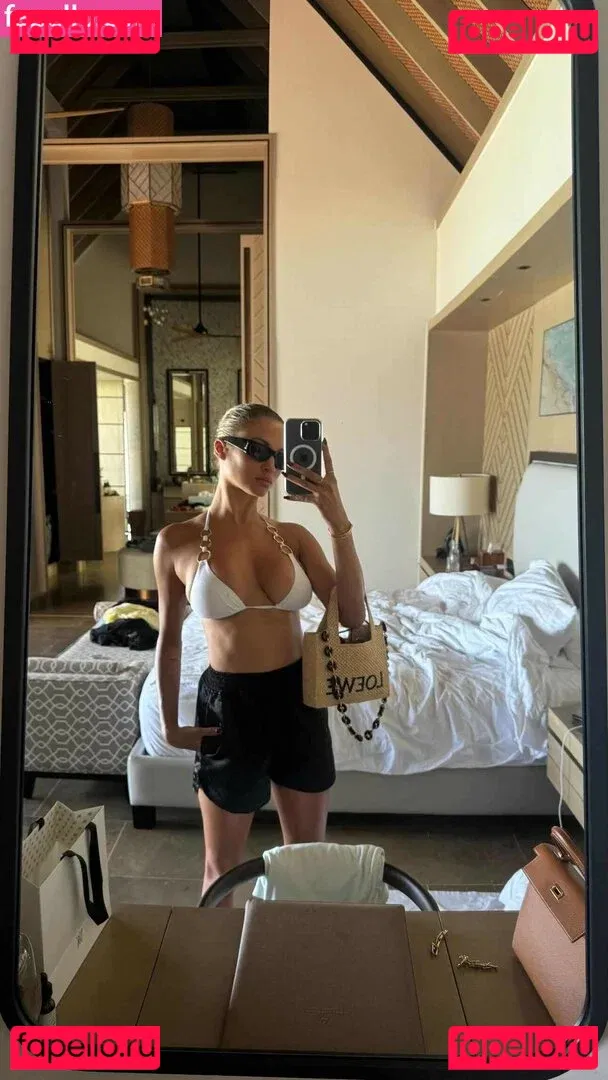 Rose Bertram Model Onlyfans Photo Gallery 